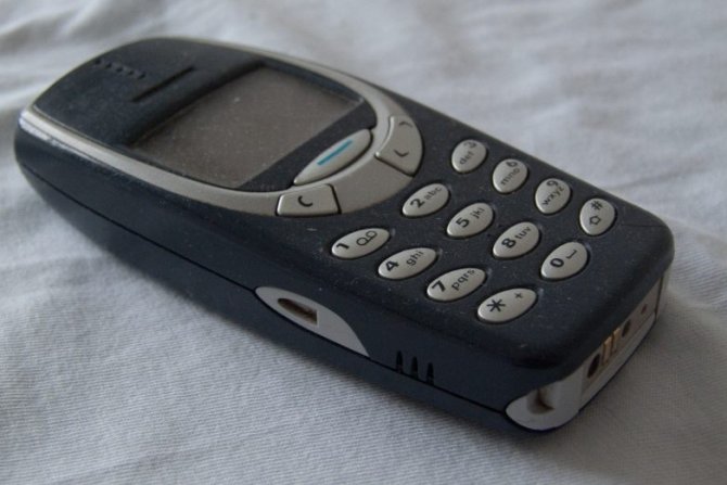 Nokia 3310 mobilni telefon 670x447 1